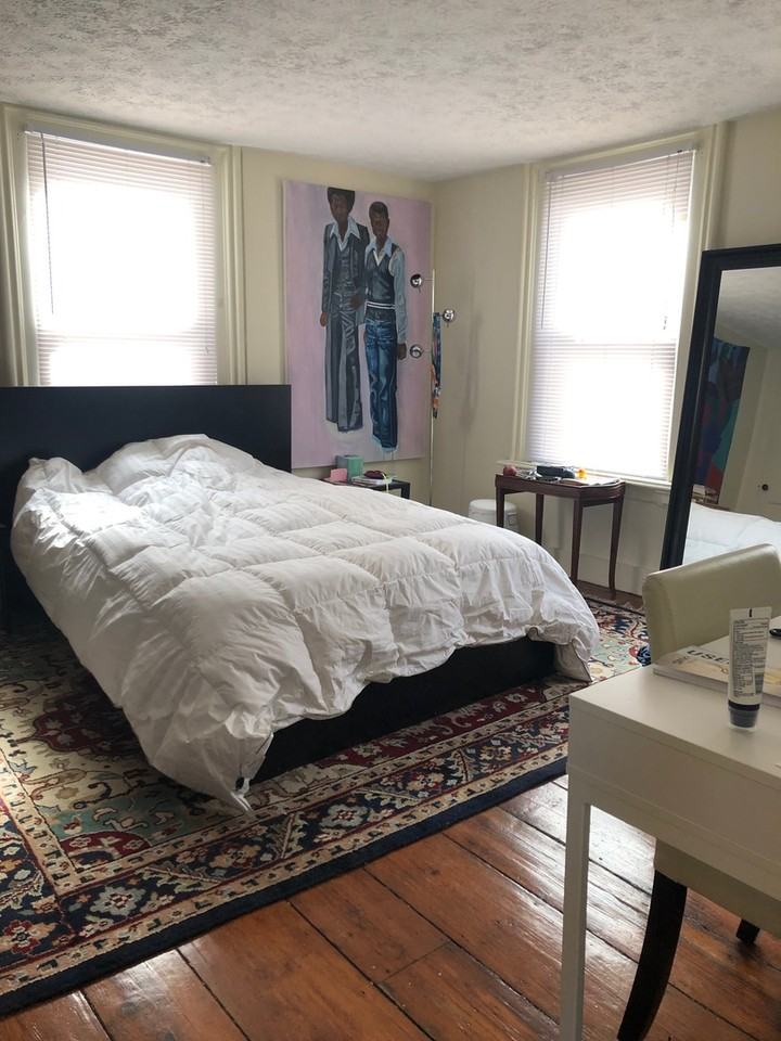 397 Crown St - Photo 4 of 20