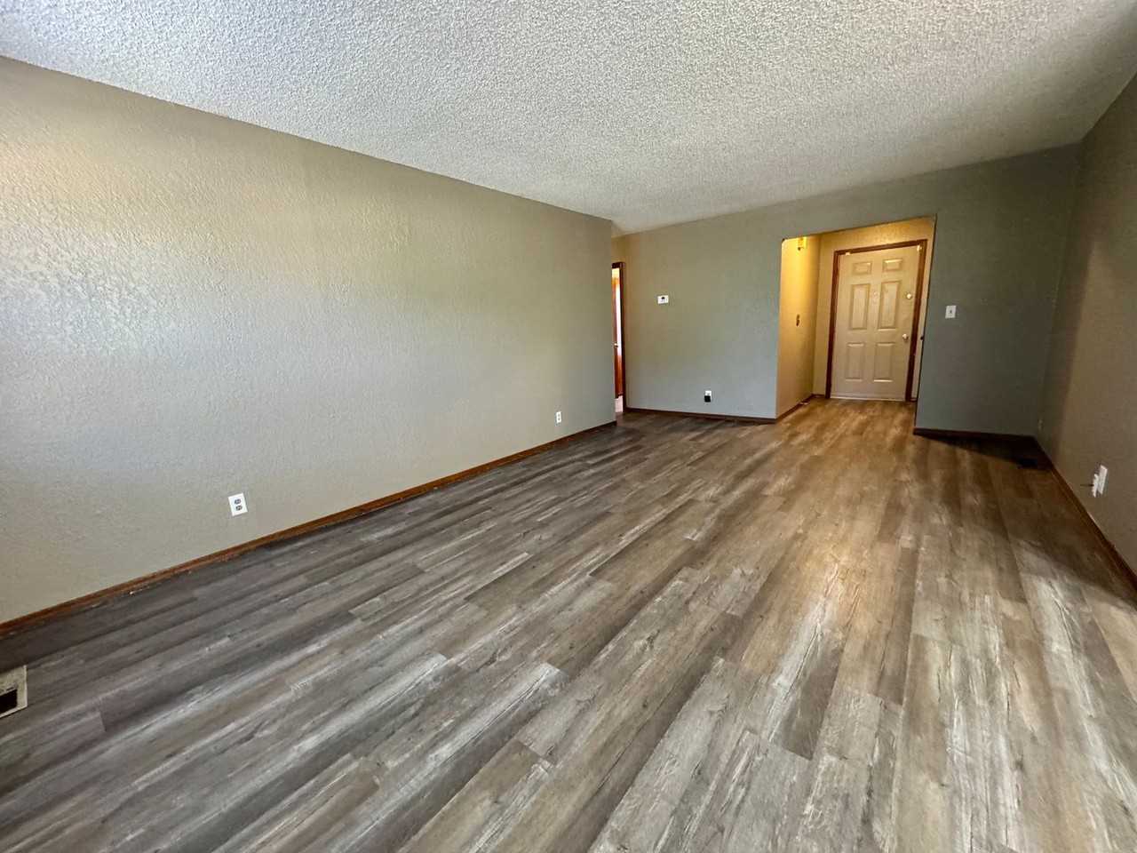 1403 S 121st East Ave - Photo 4 of 19