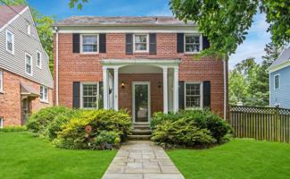 featured image of 4933 47th St Nw
