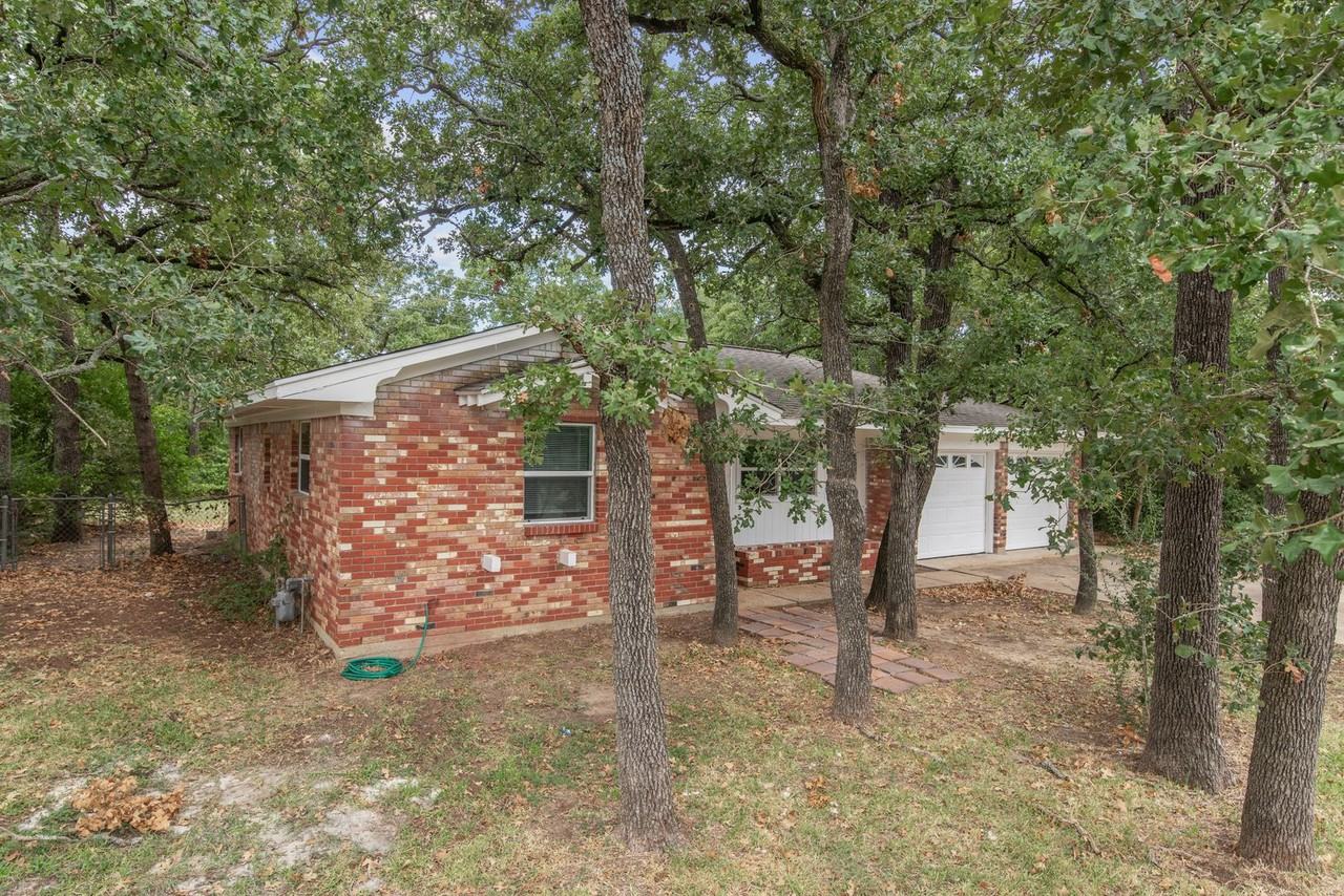 1220 Westover St - Photo 2 of 16