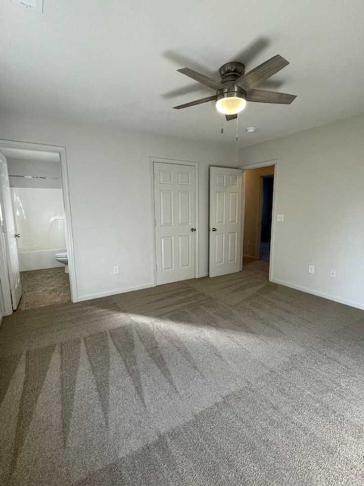 702 Patriot Ln - Photo 6 of 16