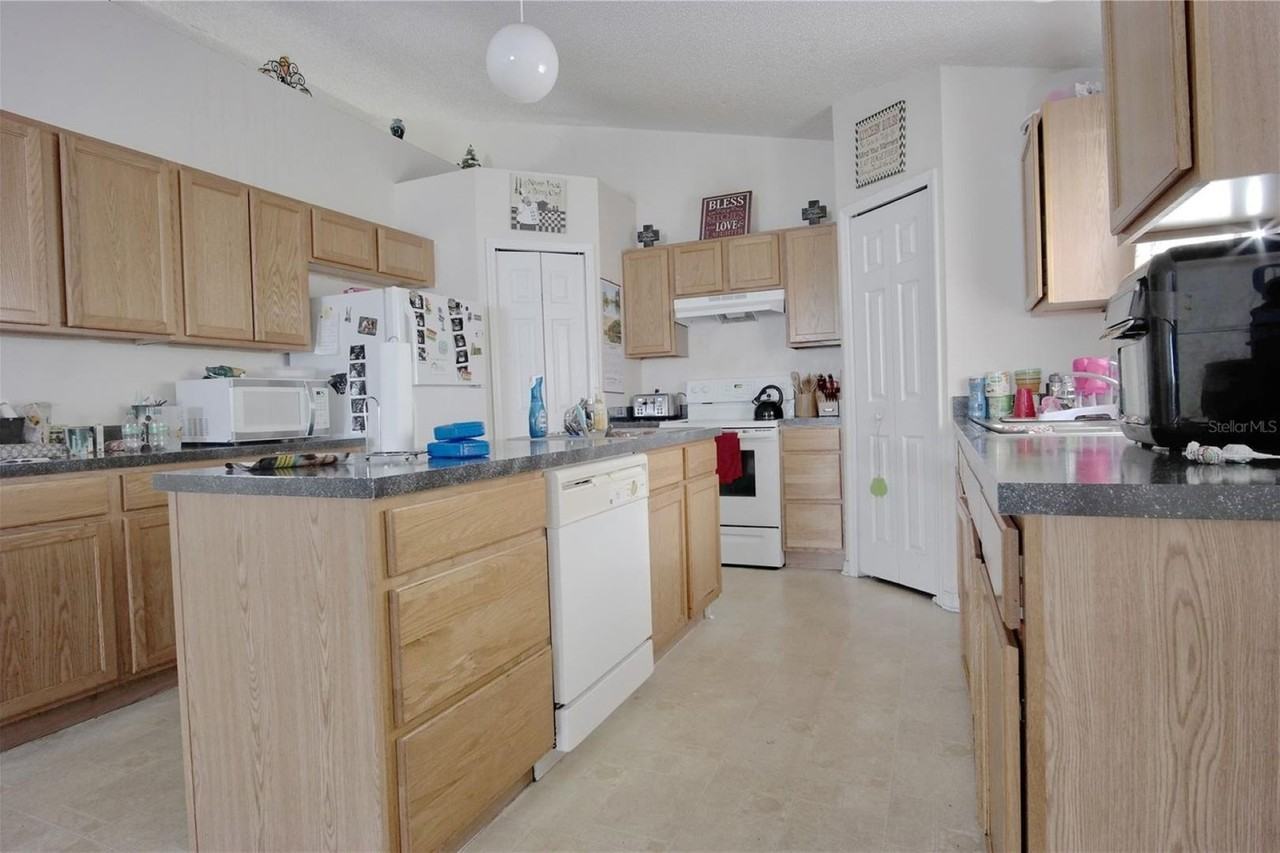 31 Flatfish Dr - Photo 4 of 8