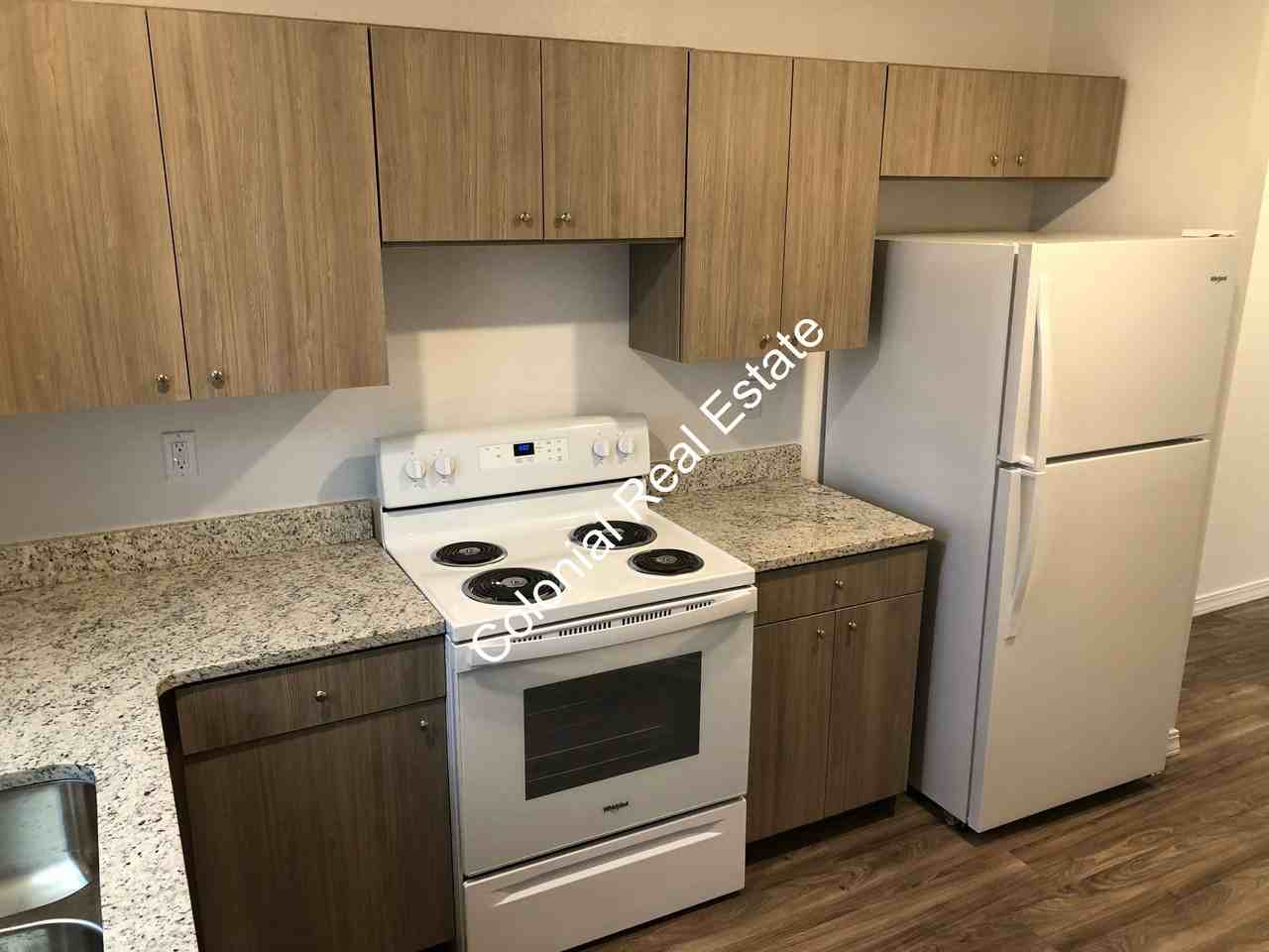 309 Alamo - Photo 4 of 13