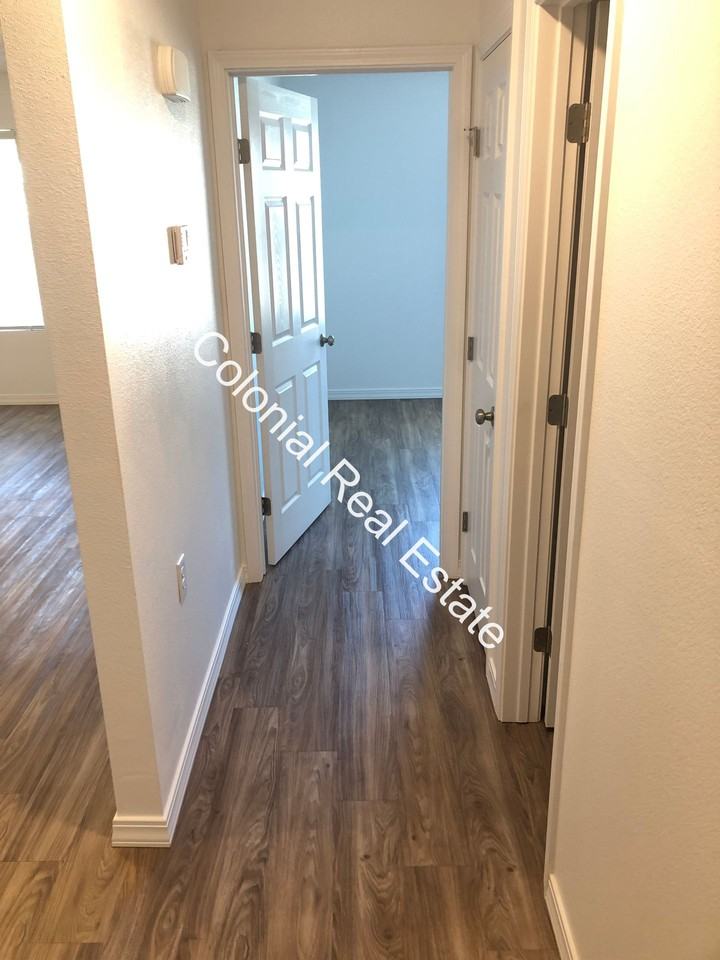 309 Alamo - Photo 6 of 13
