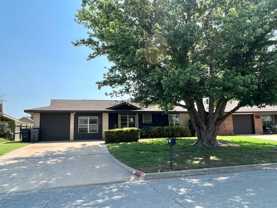 4722 Se Mieling Dr - Photo 1 of 1