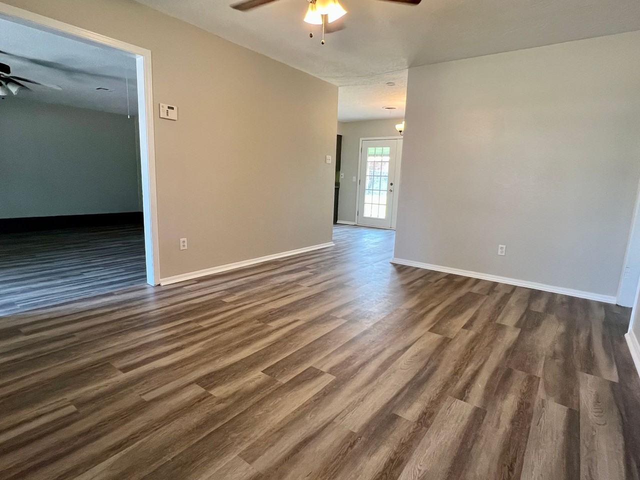 4722 Se Mieling Dr - Photo 2 of 22