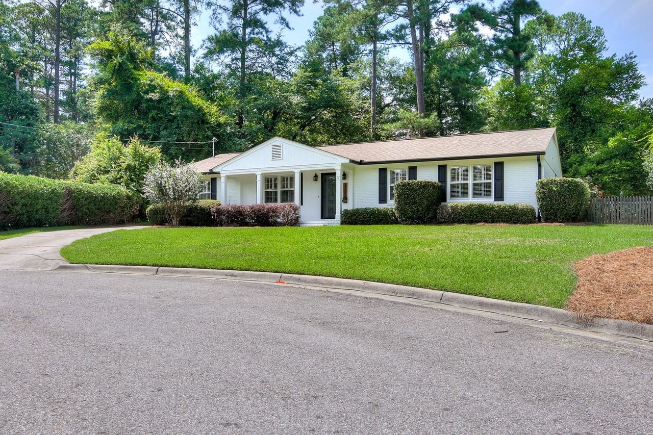 3205 West Ct - Photo 2 of 32