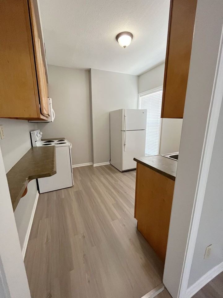 Sanders Flats - Photo 3 of 13