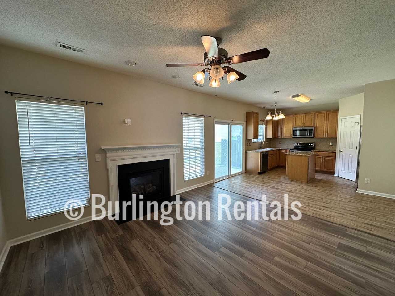 1933 Munn Pointe Dr - Photo 4 of 24