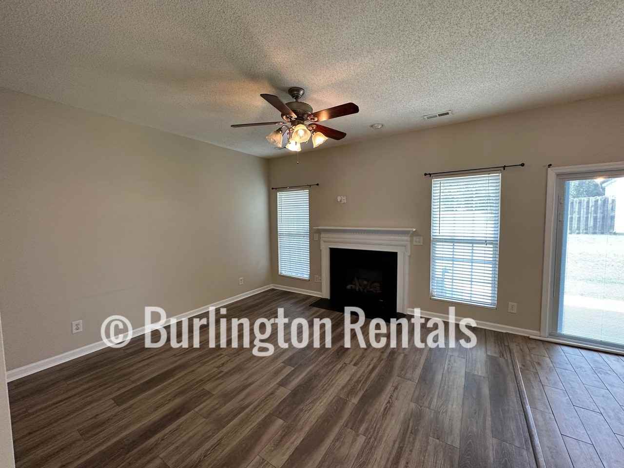 1933 Munn Pointe Dr - Photo 5 of 24