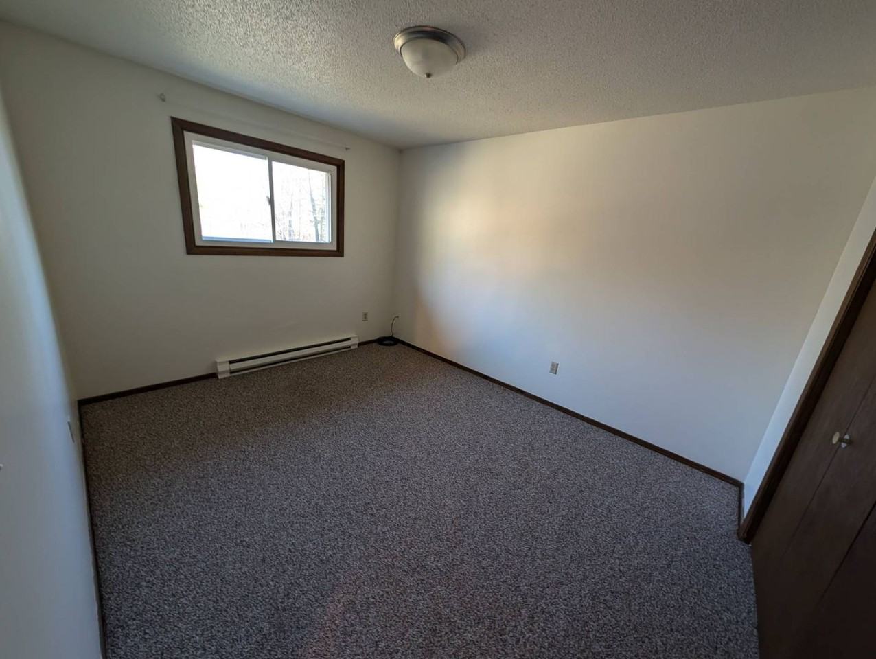 877 Loon Lake Rd - Photo 7 of 37