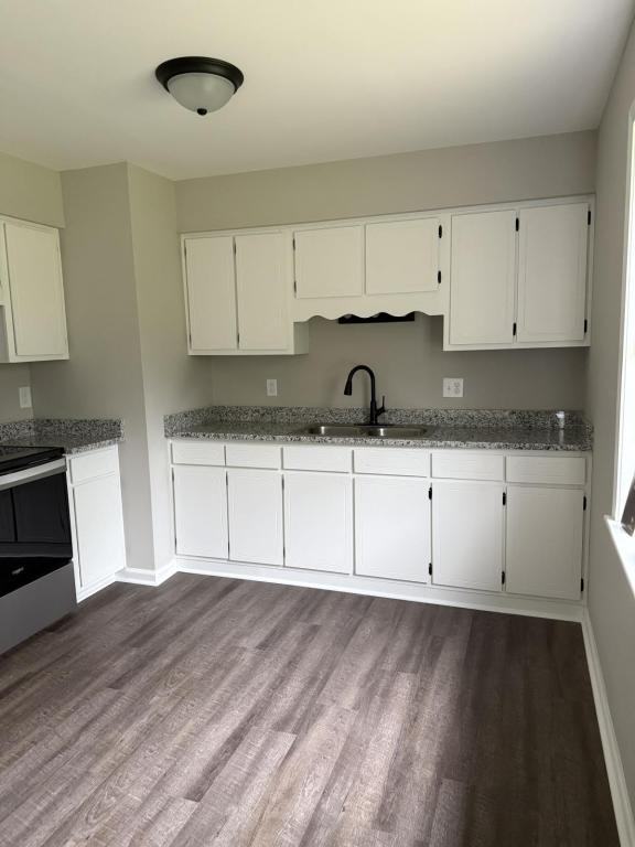 163 Summit Dr - Photo 2 of 7