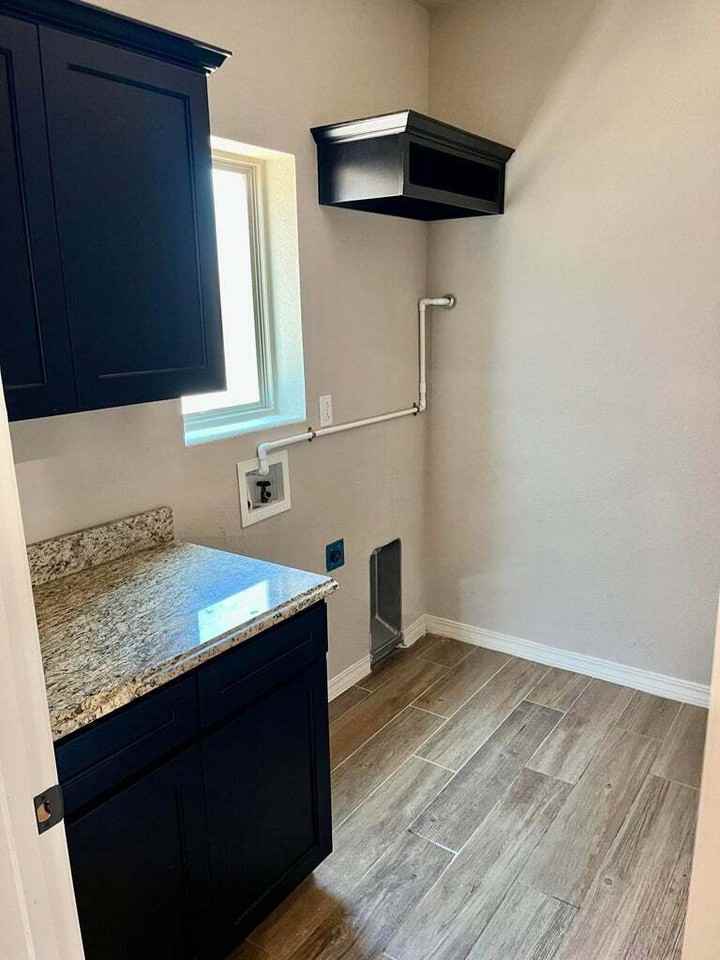 14776 Tim Hardaway Dr - Photo 4 of 34