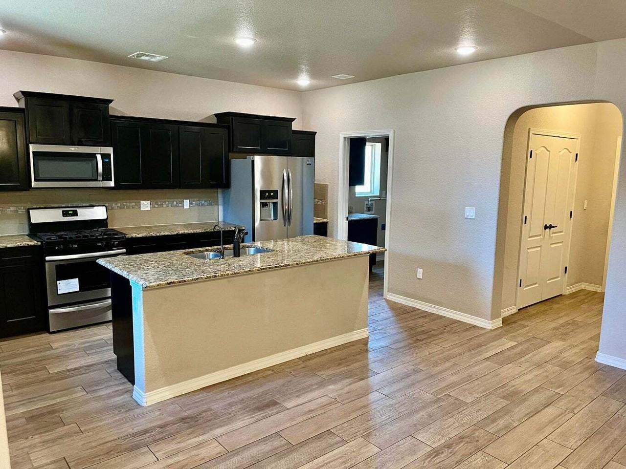 14776 Tim Hardaway Dr - Photo 6 of 34