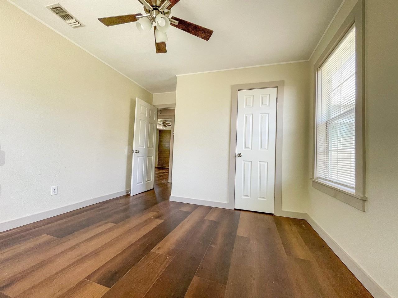 244 Ridgewood Avenue - Photo 7 of 30