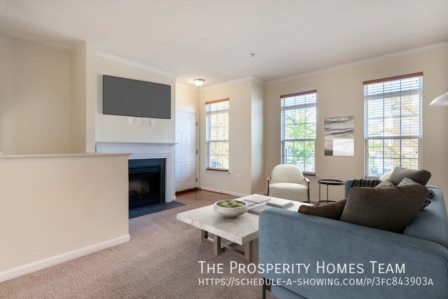 5537 Lanier Ave - Photo 2 of 50