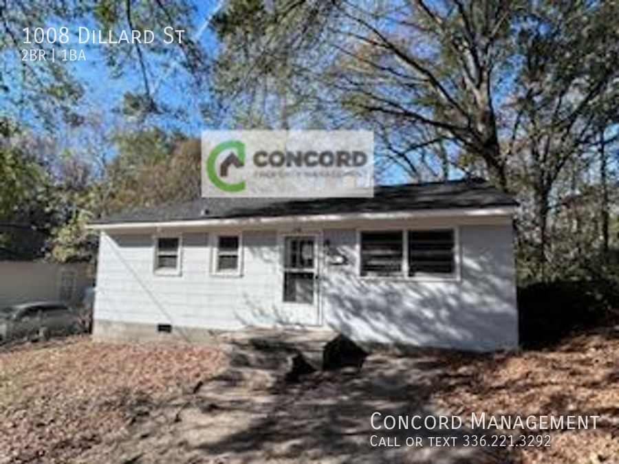 1008 Dillard St - Photo 2 of 12