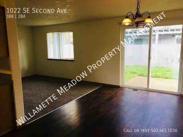 1022 Se 2nd Ave - Photo 3 of 10