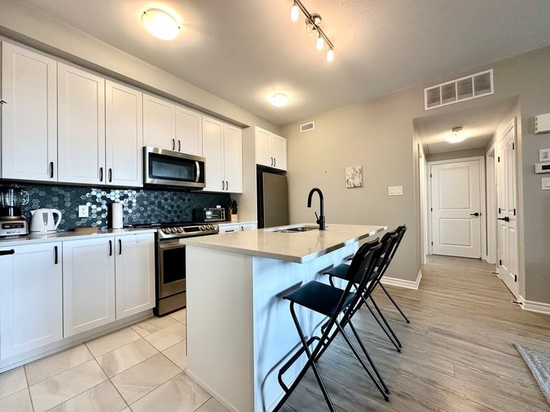 50 Jaguar Private Unit J - Photo 2 of 13