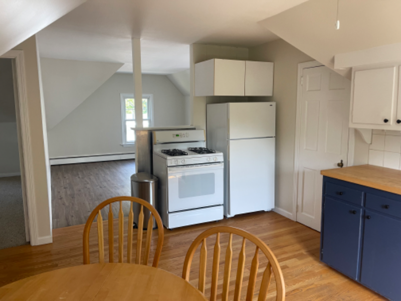 1748 Farmington Ave #3 - Photo 2 of 11