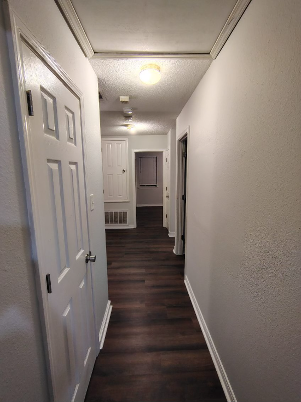 2050 Stone Bridge Dr - Photo 3 of 14