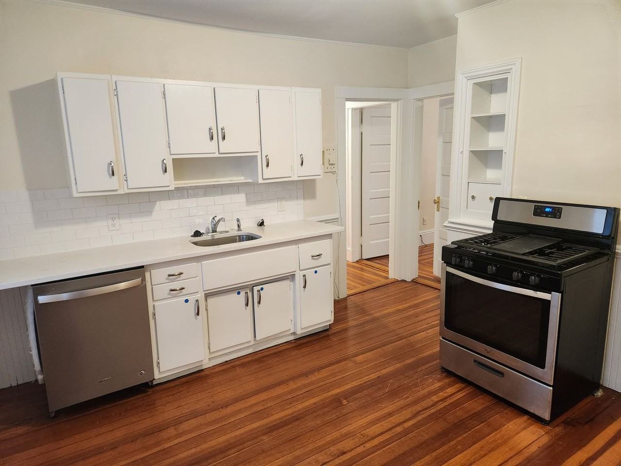 19 Granville Rd - Photo 2 of 20