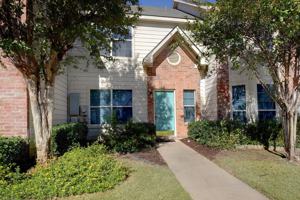 featured image of 5816 Giddyup Ln