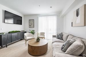 featured image of 14526 Kittridge St