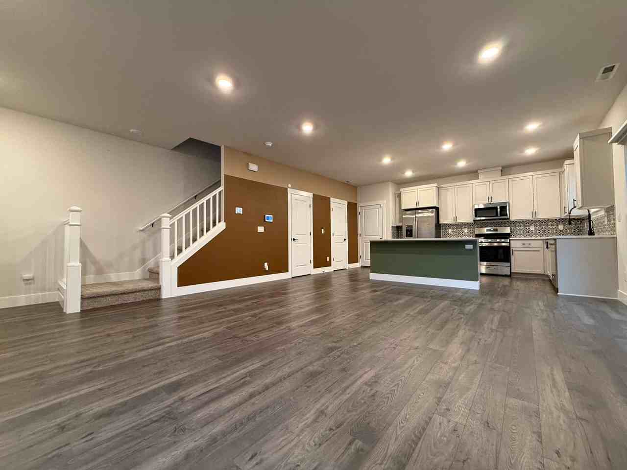 18406 Sw Buckhorn Dr - Photo 2 of 50