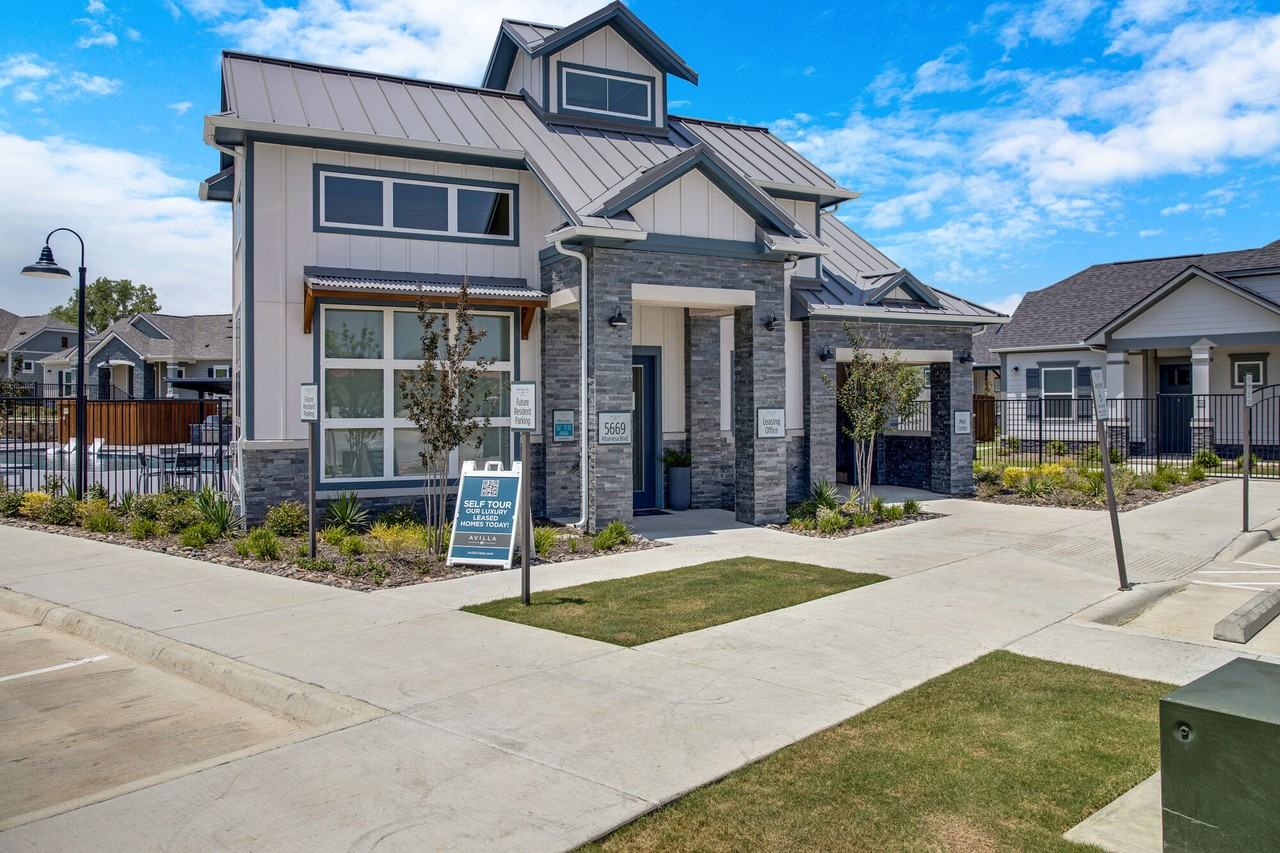 VLux Trails - Photo 6 of 50