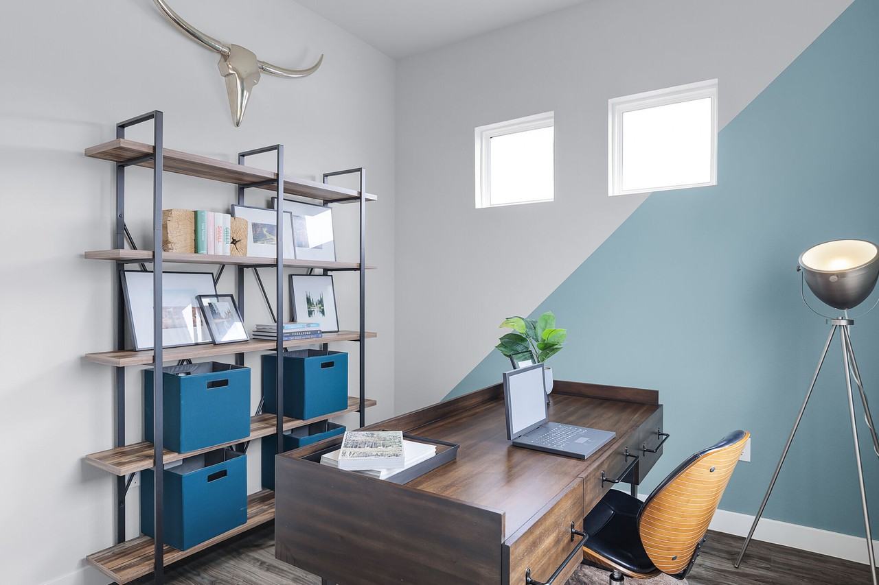 VLux Stoneridge - Photo 7 of 50