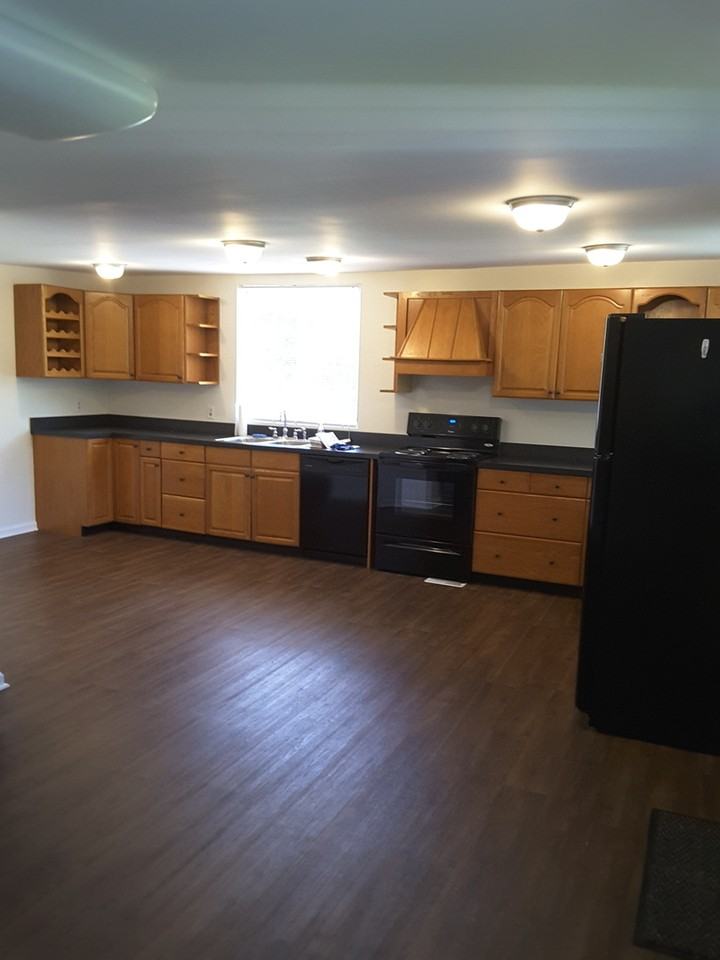 7180 Billingsley Rd - Photo 3 of 12