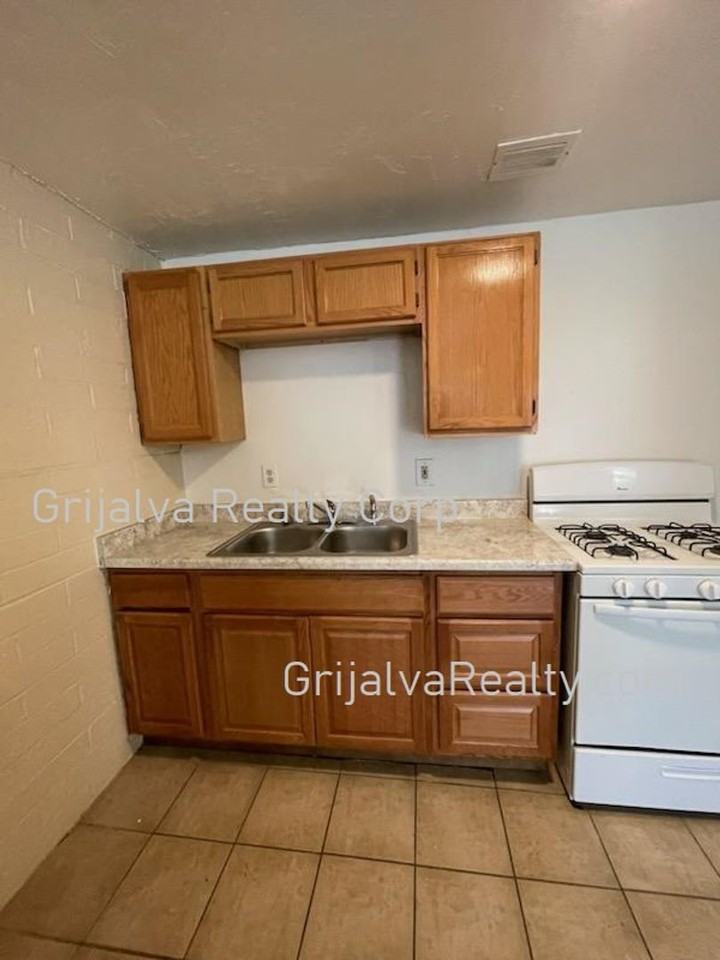 2920 Richey Maintenance - Photo 3 of 19