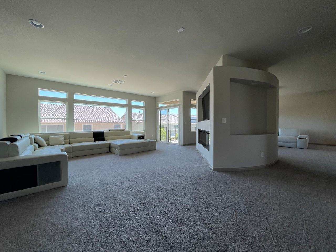 9768 Golden Thread Ct - Photo 3 of 18