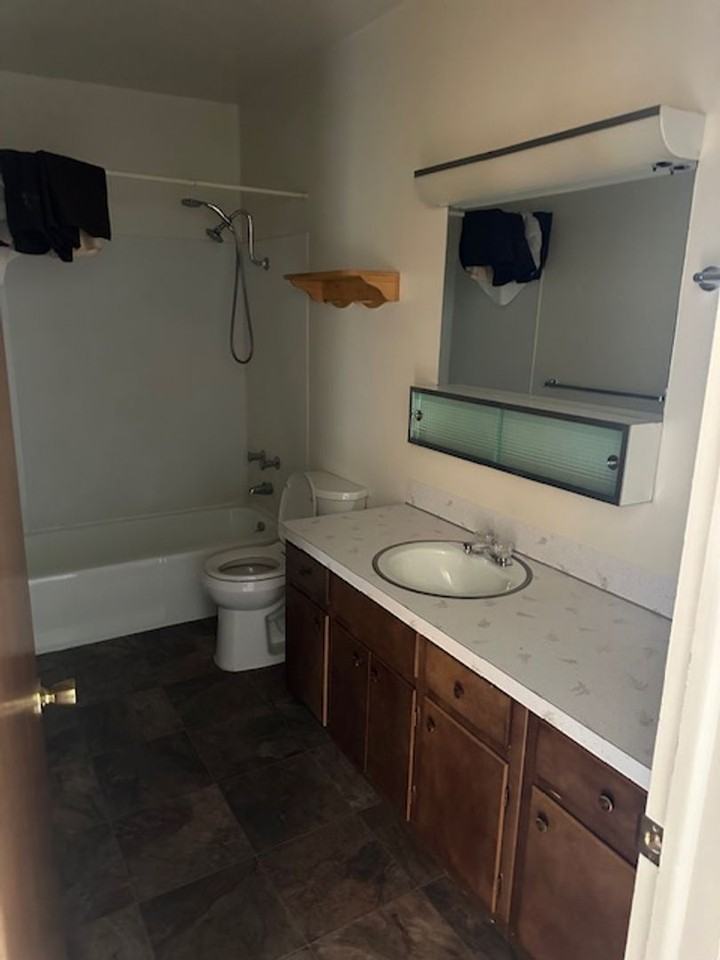 315 N 16th Ave - Photo 5 of 12
