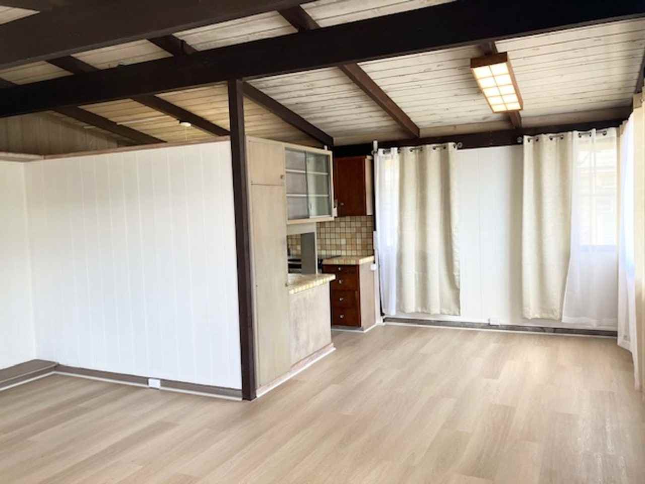 5158 Kilauea Ave - Photo 5 of 20