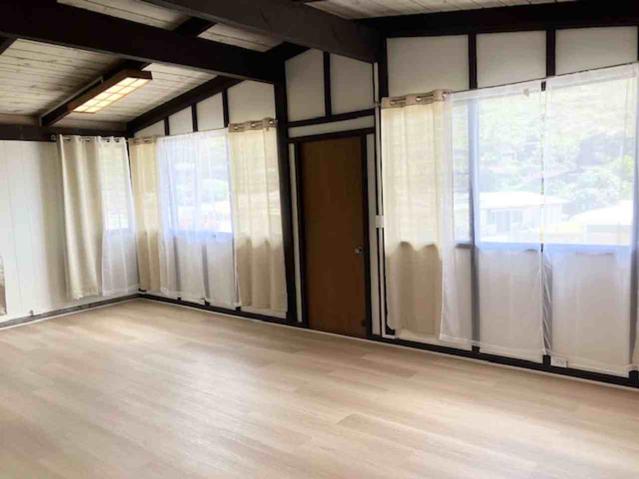 5158 Kilauea Ave - Photo 4 of 20