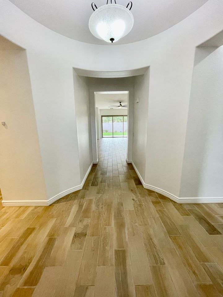 3199 E Mahogany Pl - Photo 4 of 50