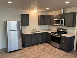 featured image of 1465A Ash Ave