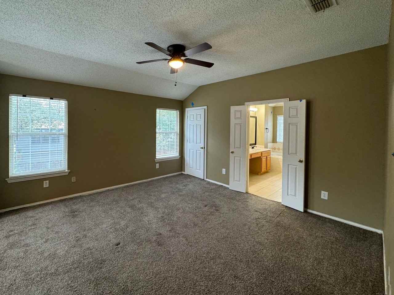 5420 Cold Springs Dr - Photo 6 of 13