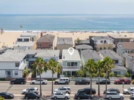 featured image of 1707 W Balboa Blvd