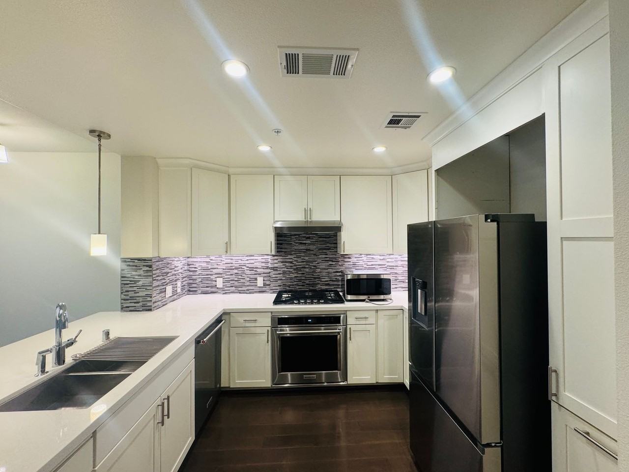 1000 Dewing Ave #408 - Photo 6 of 19