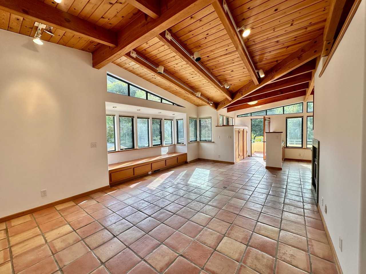 200 Deer Hollow Rd - Photo 2 of 30