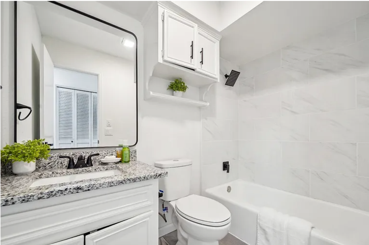 10730 E 29th St - Photo 4 of 28