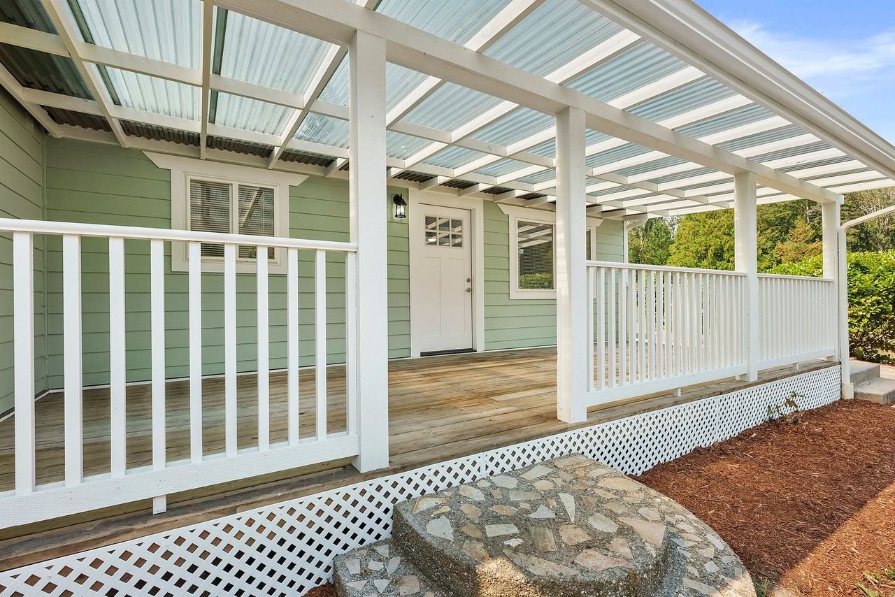 7182 N Van Decar Rd Se - Photo 2 of 44