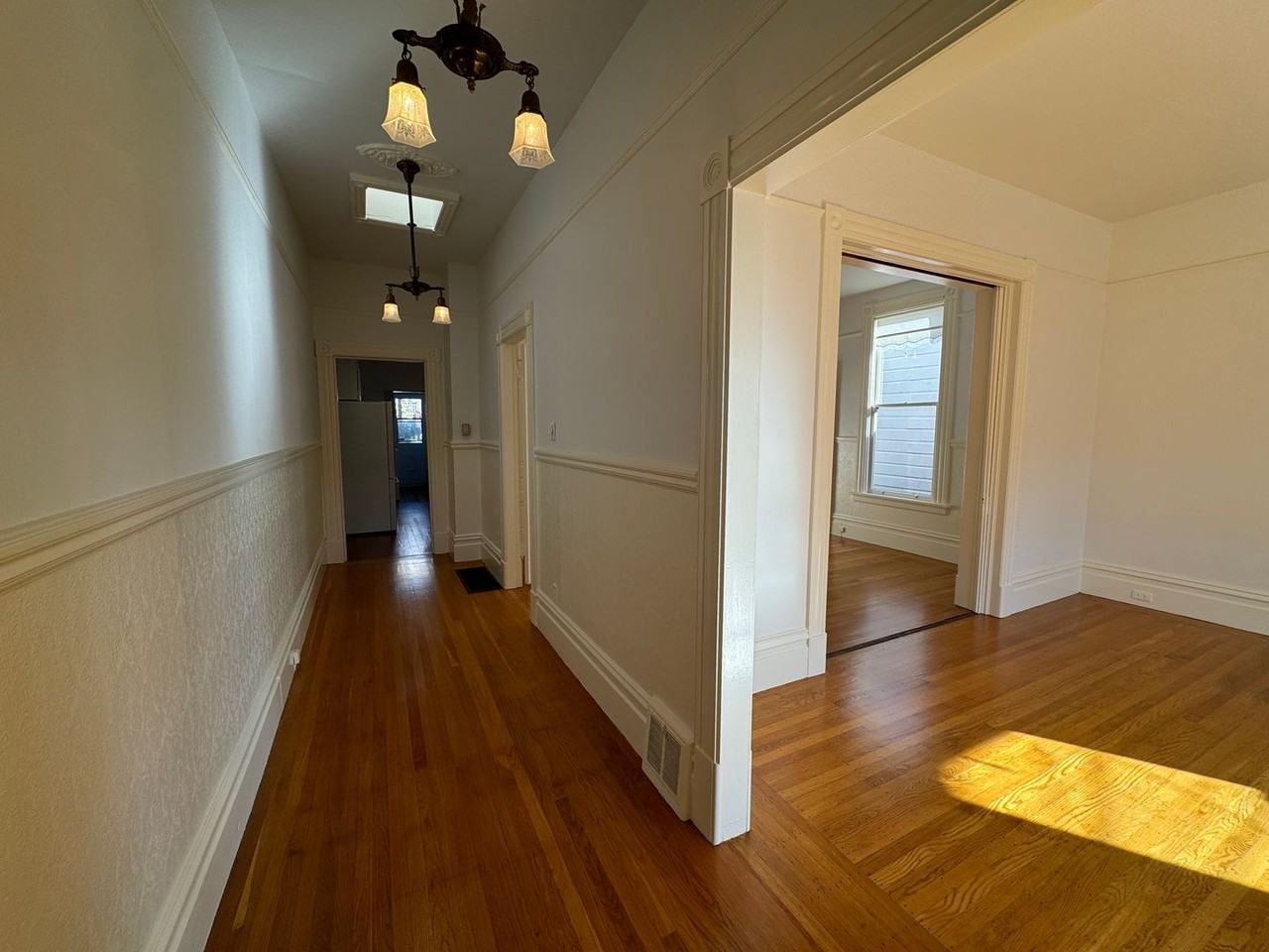 375 Crescent Ave - Photo 4 of 20