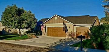 featured image of 1998 N Van Dyke Ave