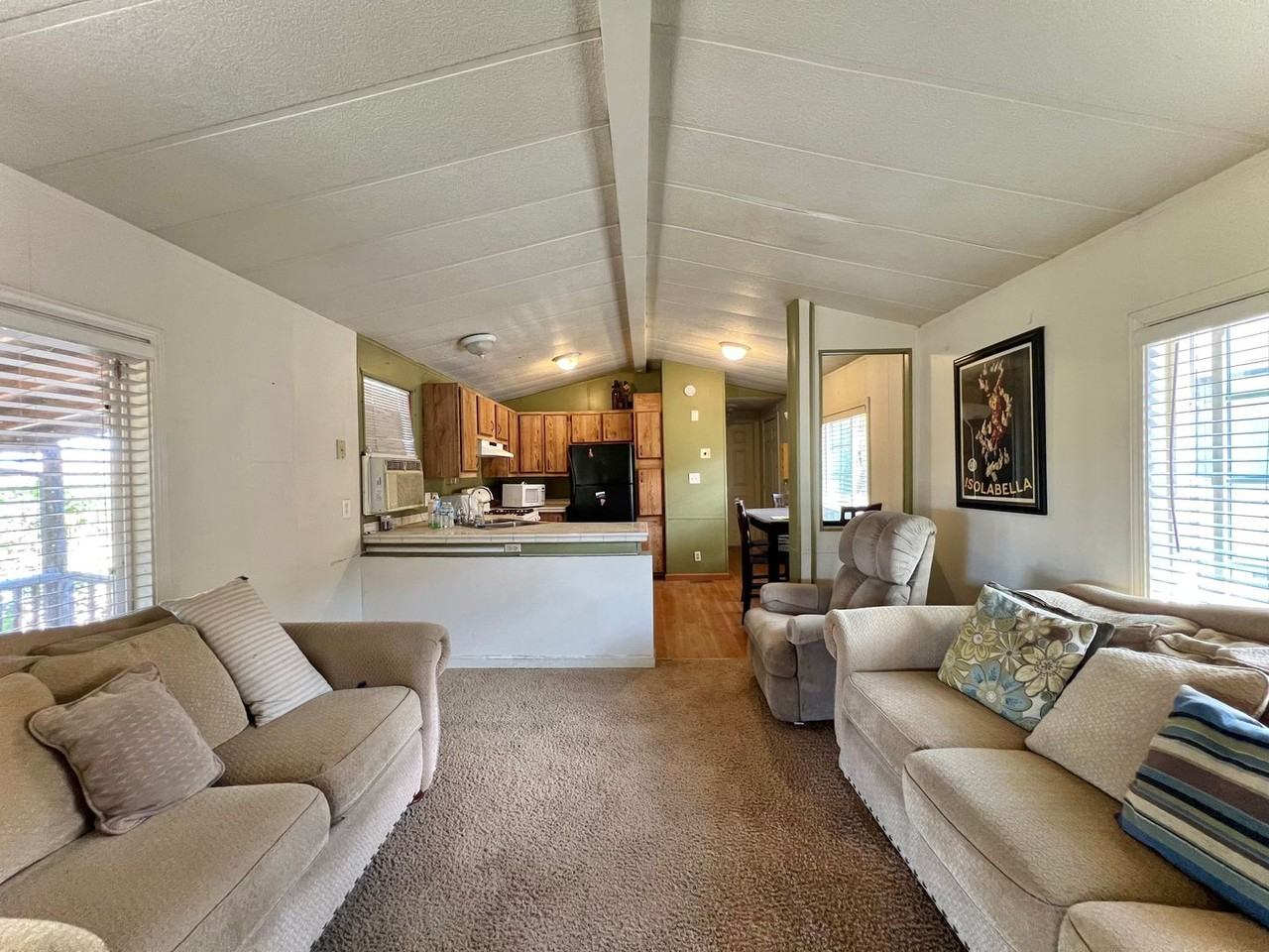 991 Foothill Rd #B - Photo 3 of 10