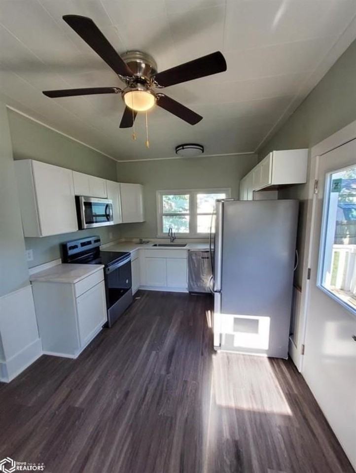 508 3rd Ave Sw - Photo 2 of 10