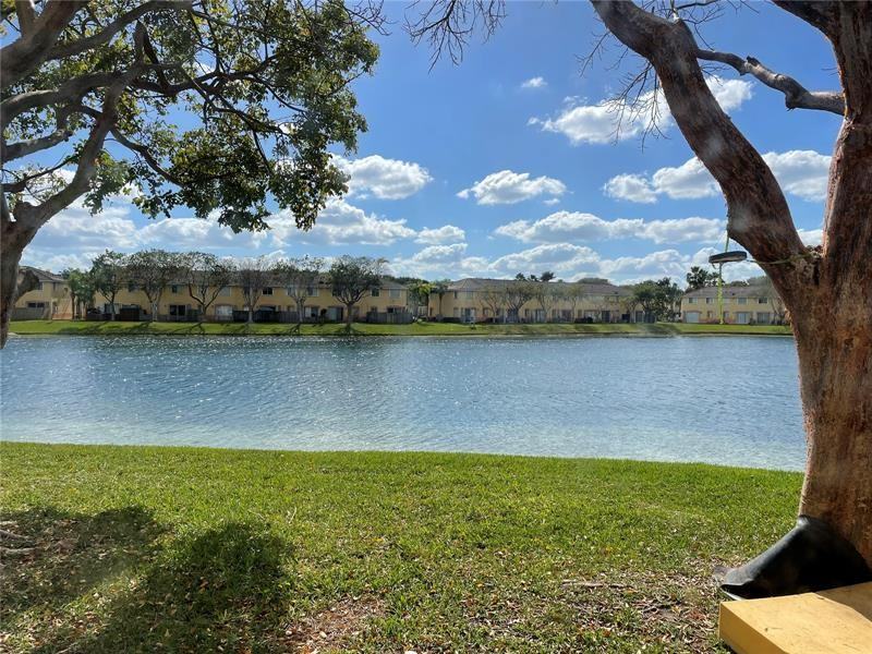 2863 Southeast 15th Road #73 - Photo 3 of 9